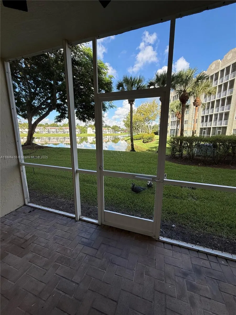 10750 NW 66th St, #112