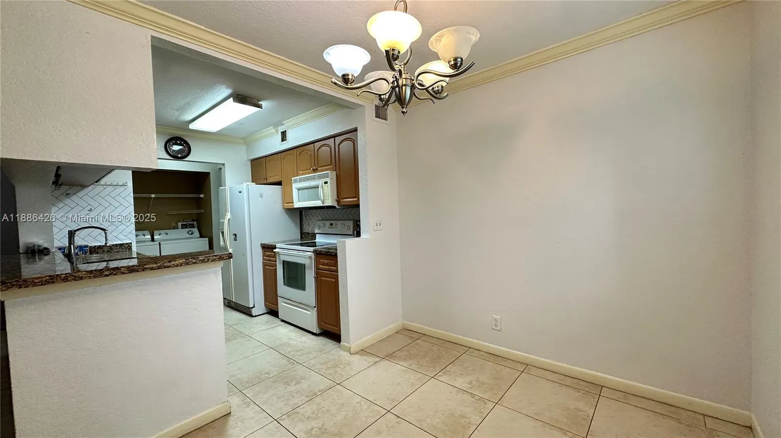 9777 Westview Dr, #1112