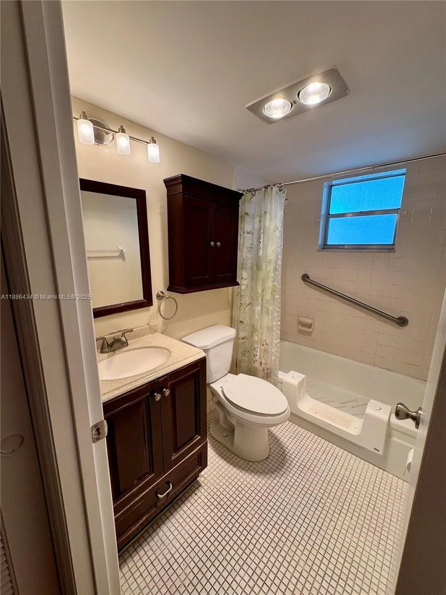 9810 Marina Blvd, #1124