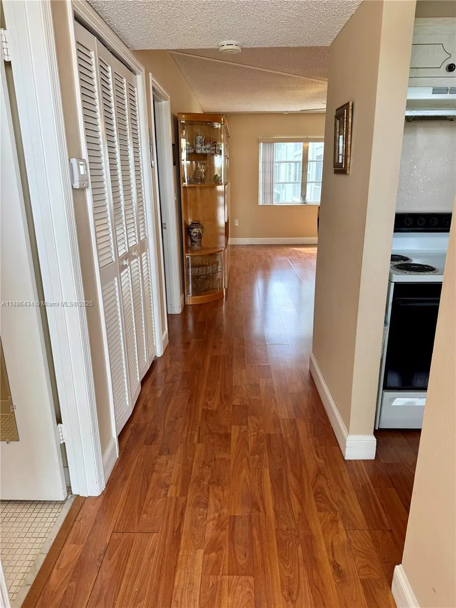 9810 Marina Blvd, #1124