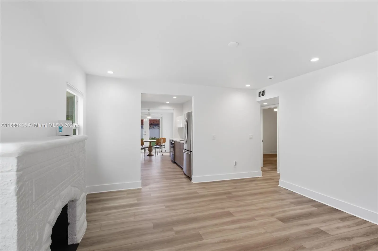 45 NW 25th Ave