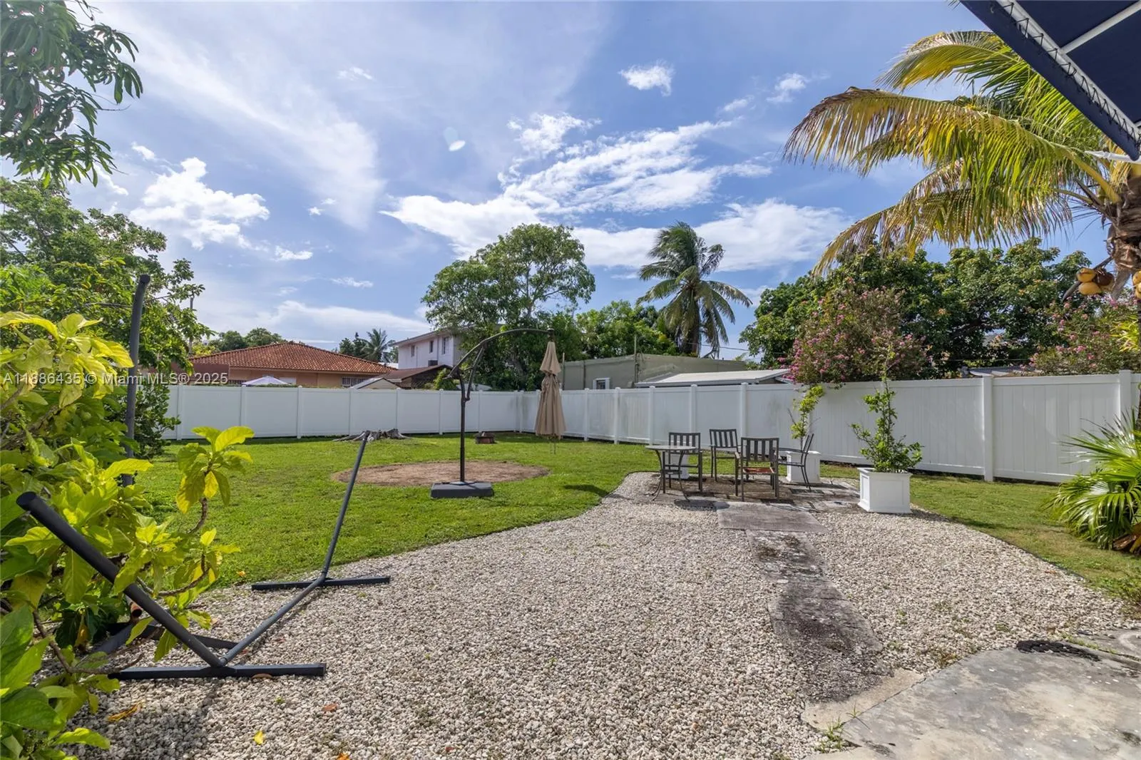 45 NW 25th Ave