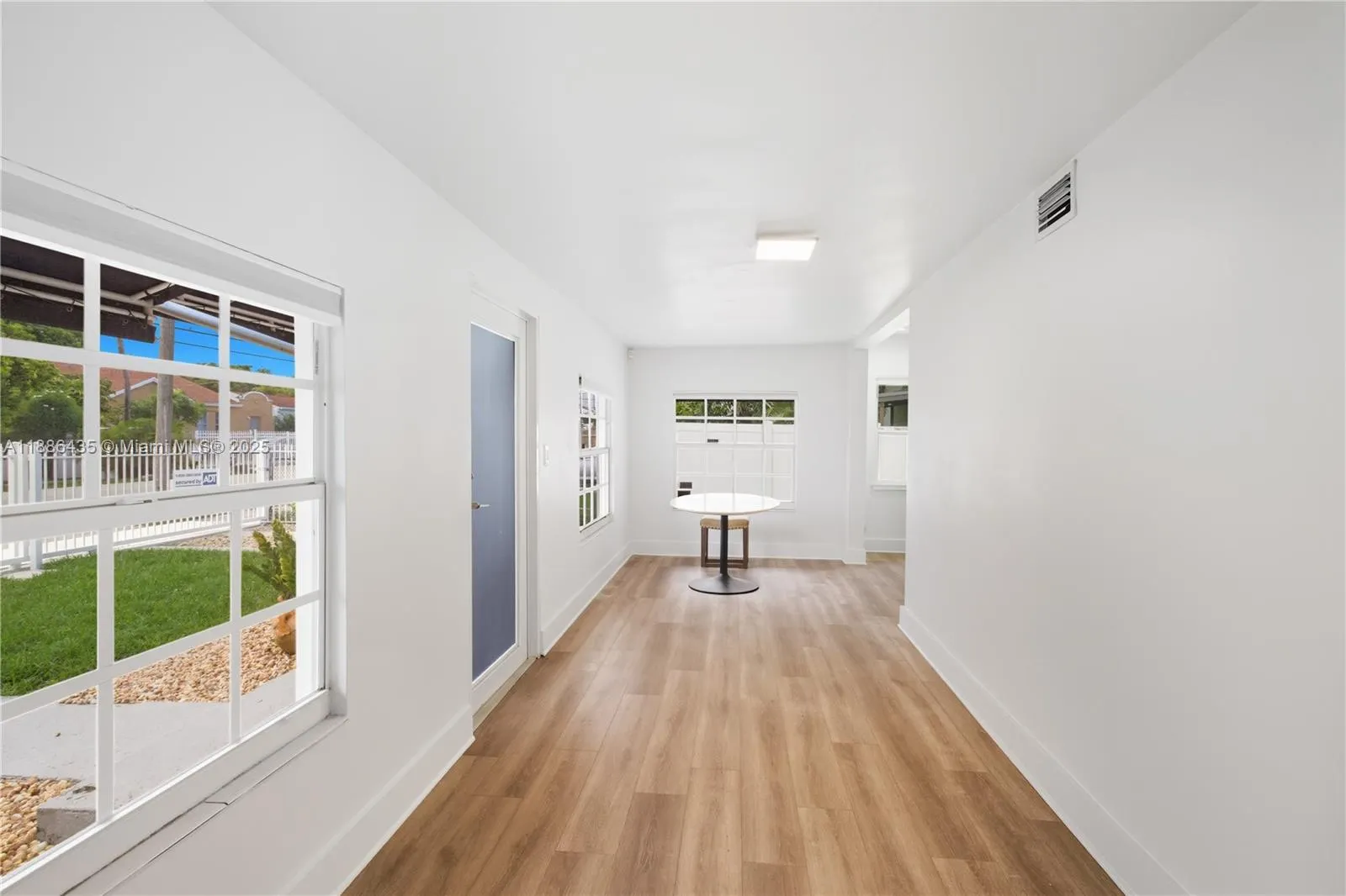 45 NW 25th Ave
