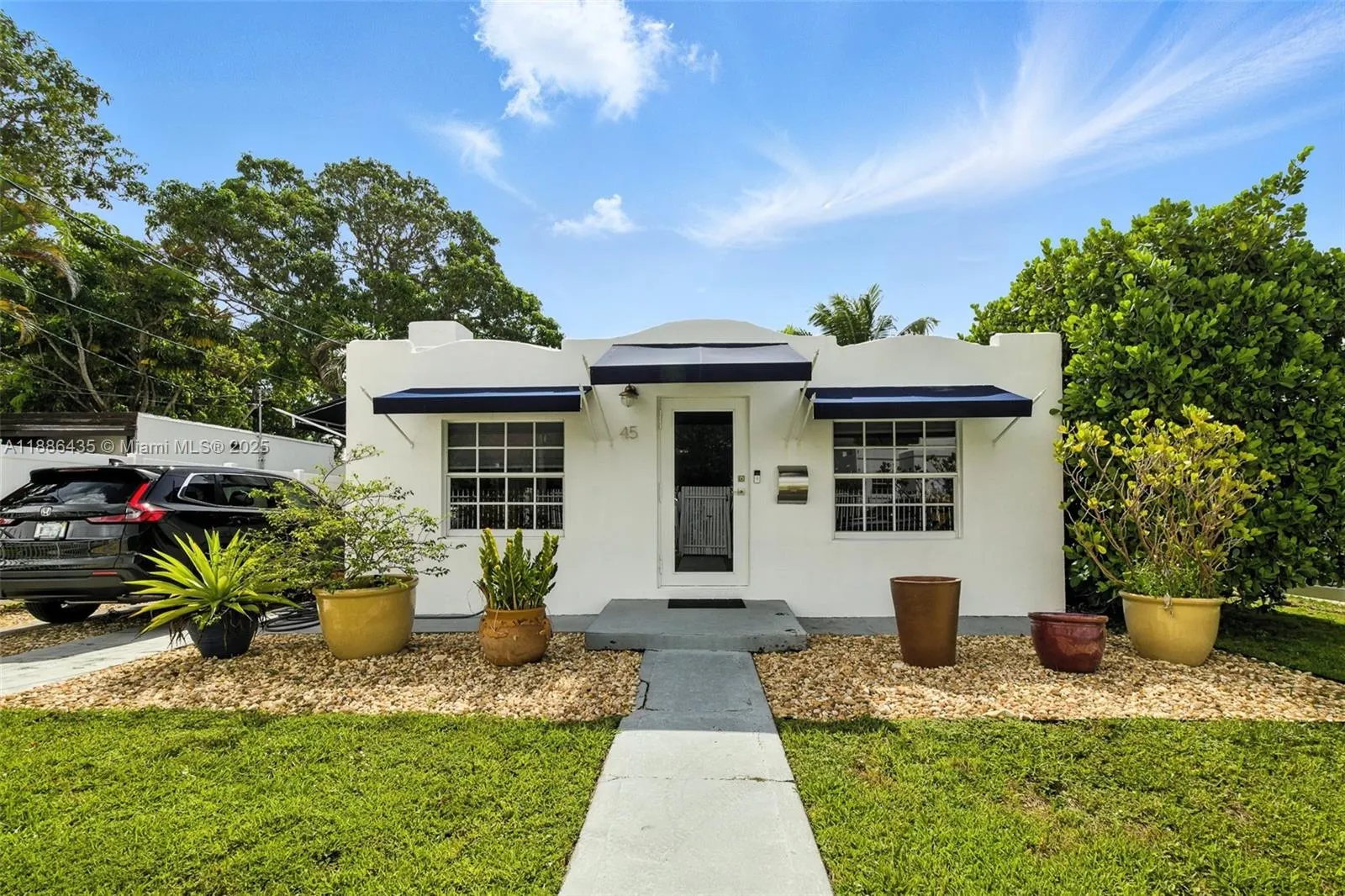45 NW 25th Ave
