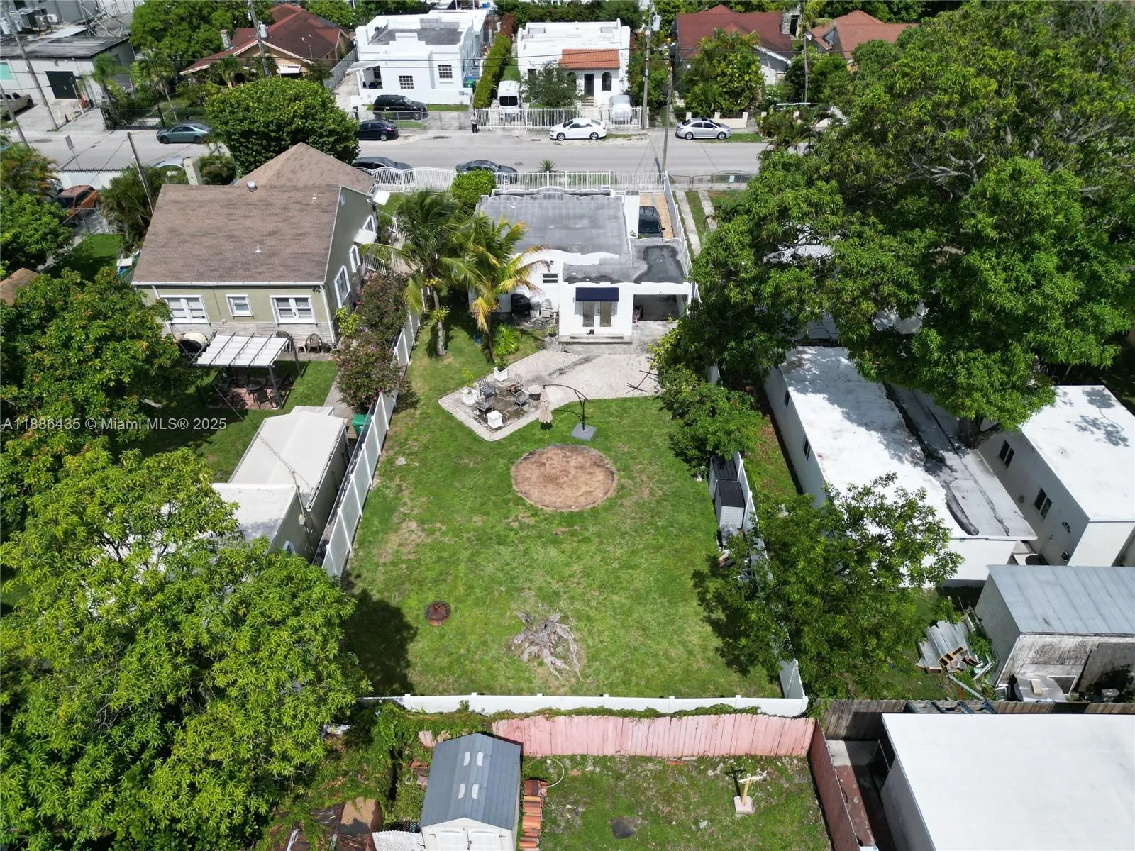 45 NW 25th Ave