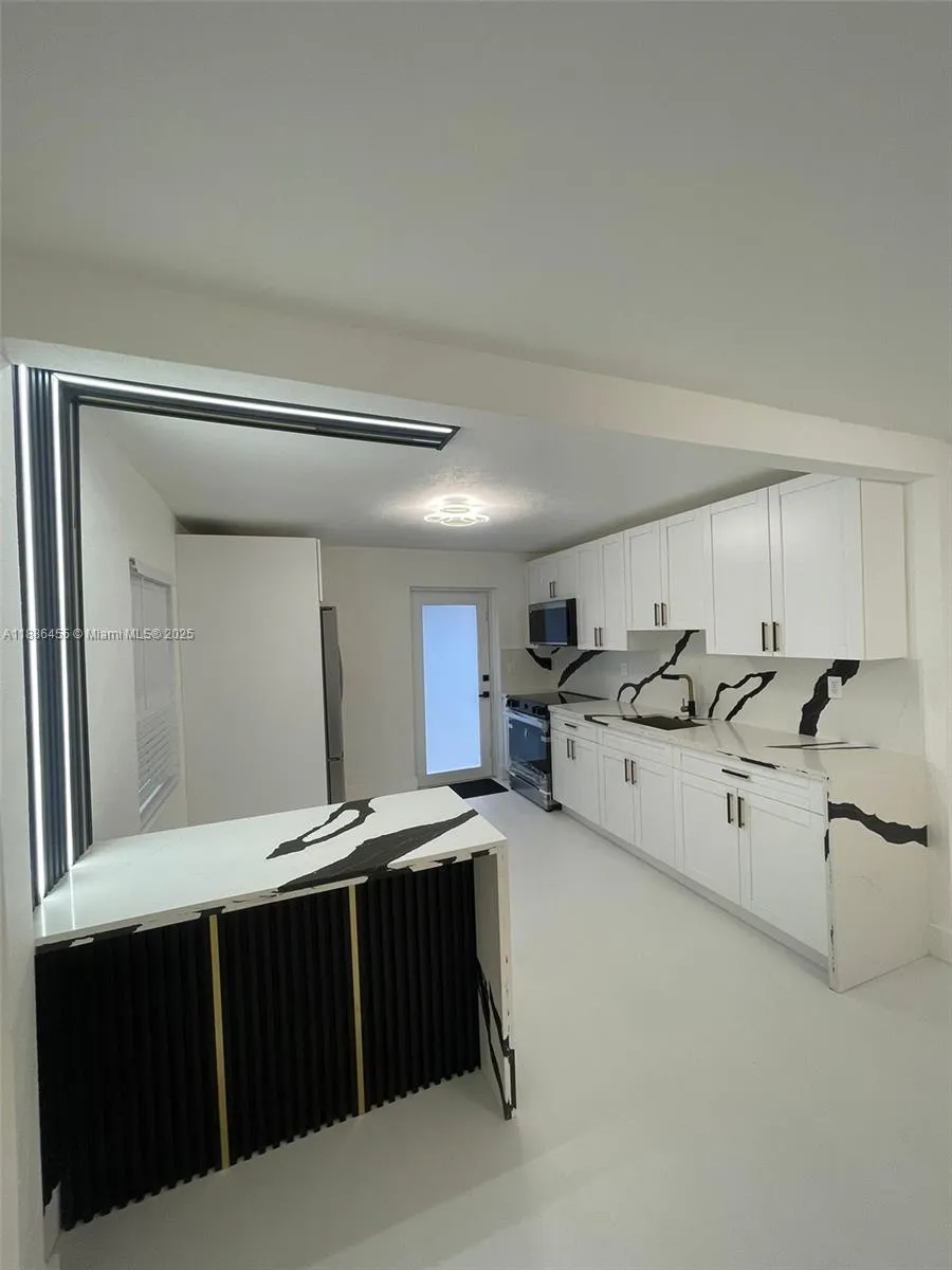 775 NW 142nd St