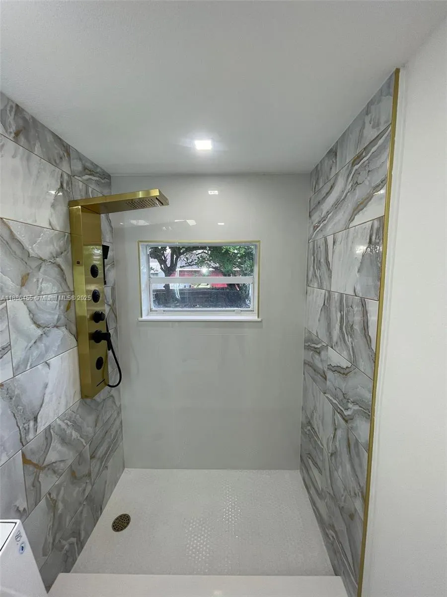 775 NW 142nd St