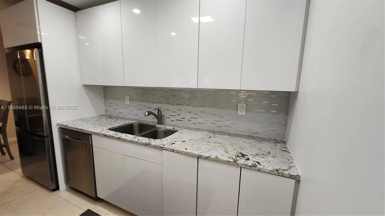 2144 Cambridge G, #2144