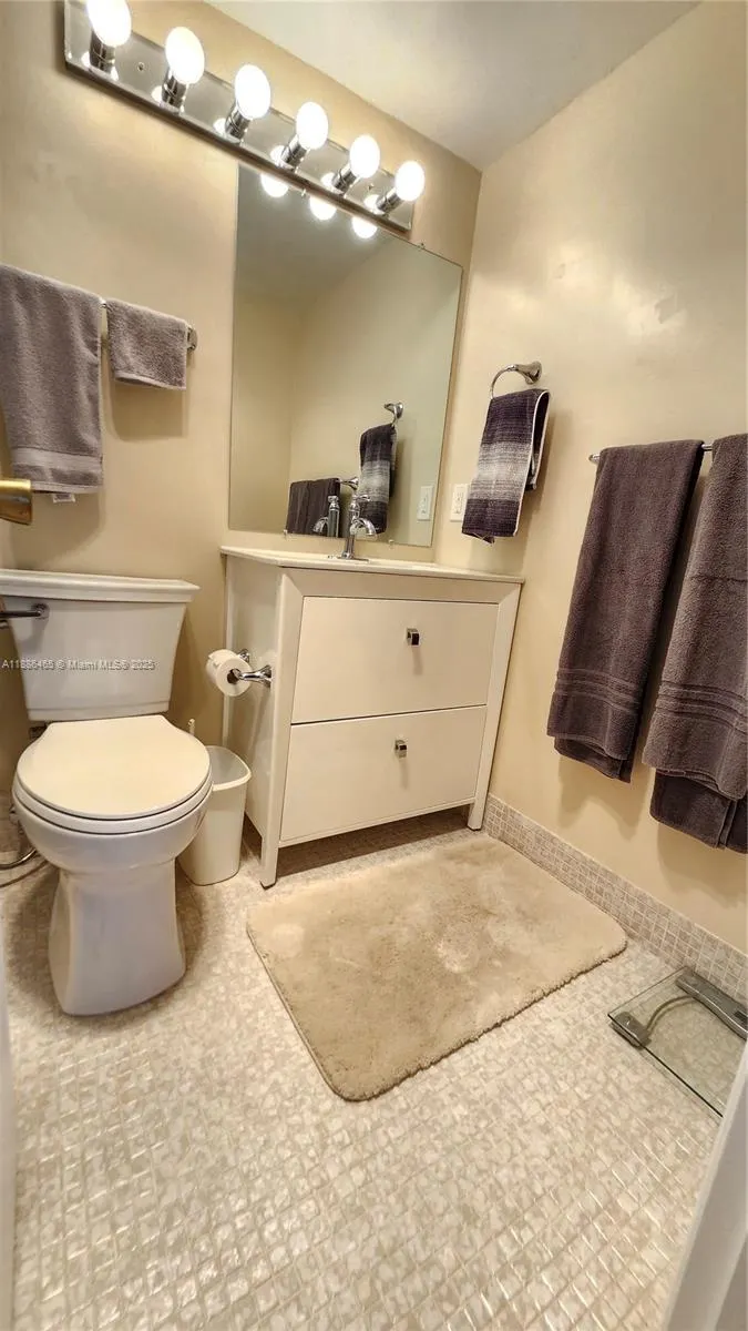 2144 Cambridge G, #2144