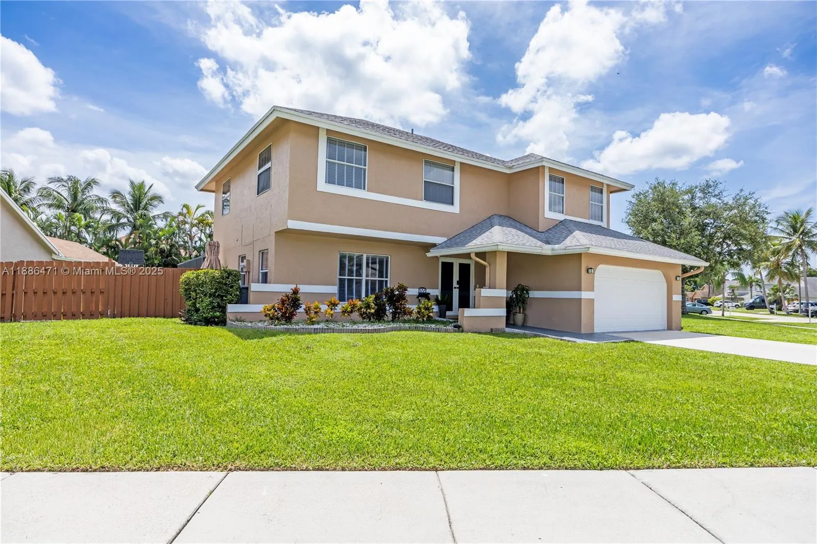 22341 Sea Bass Dr