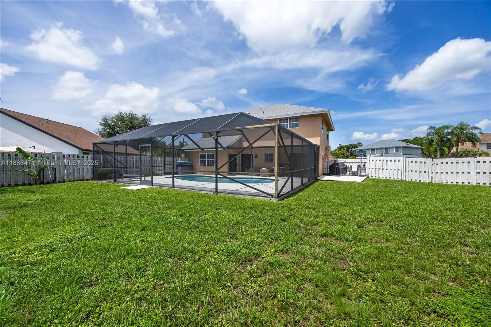22341 Sea Bass Dr