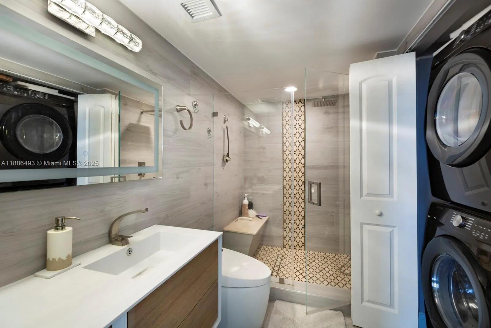 16400 Collins Ave, #1845