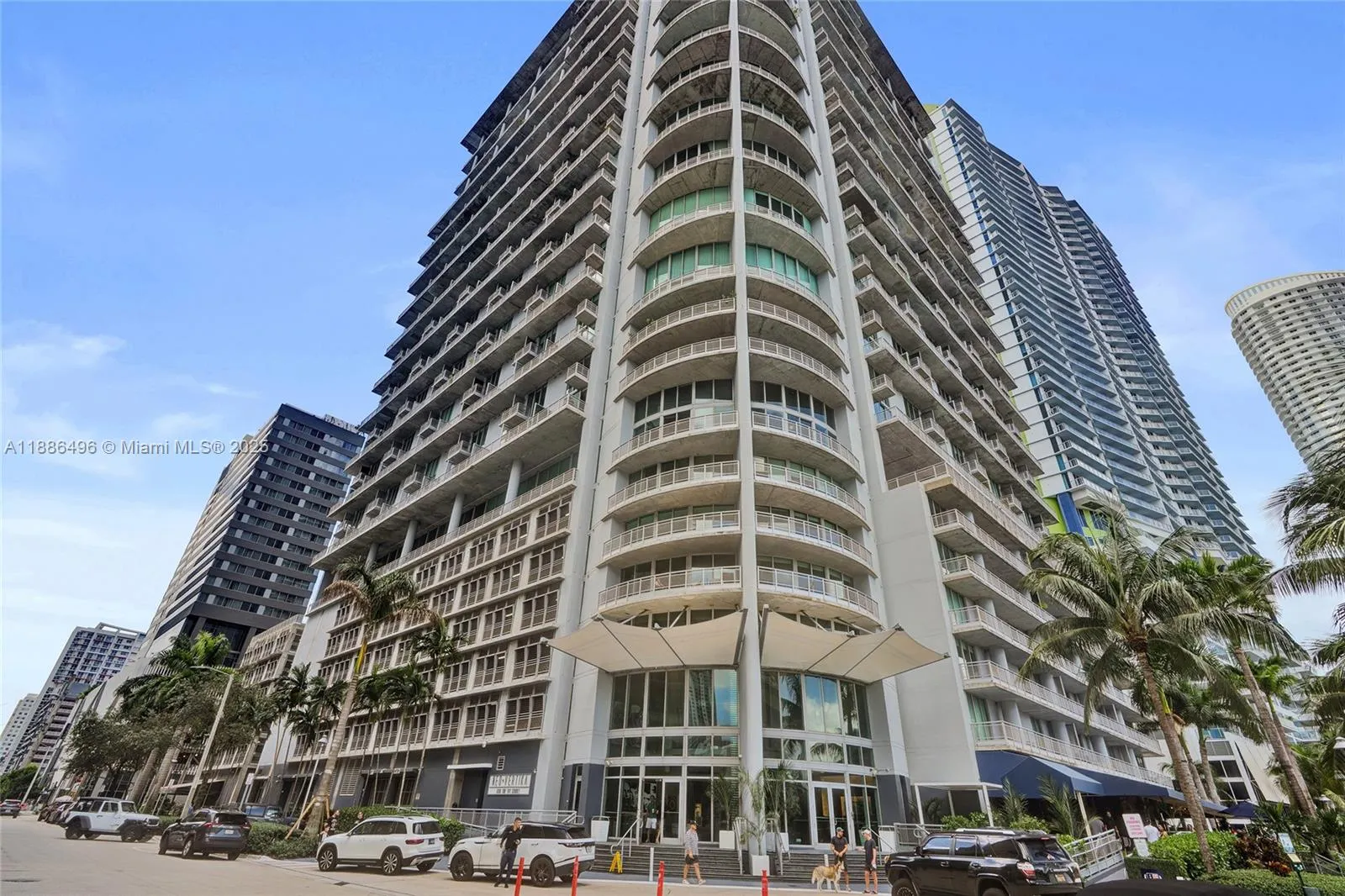 690 SW 1st Ct, #1213