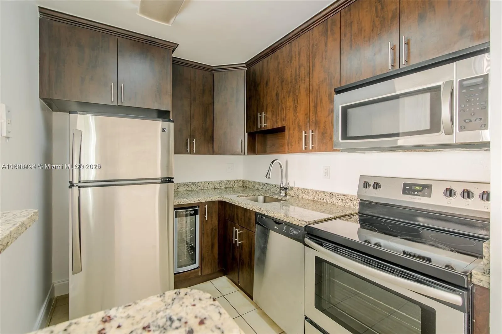 7130 NW 179th St, #104