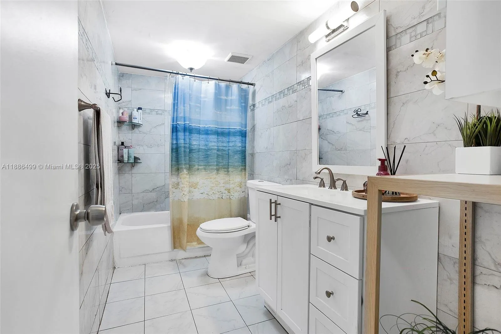 1850 W 56th St, #2207