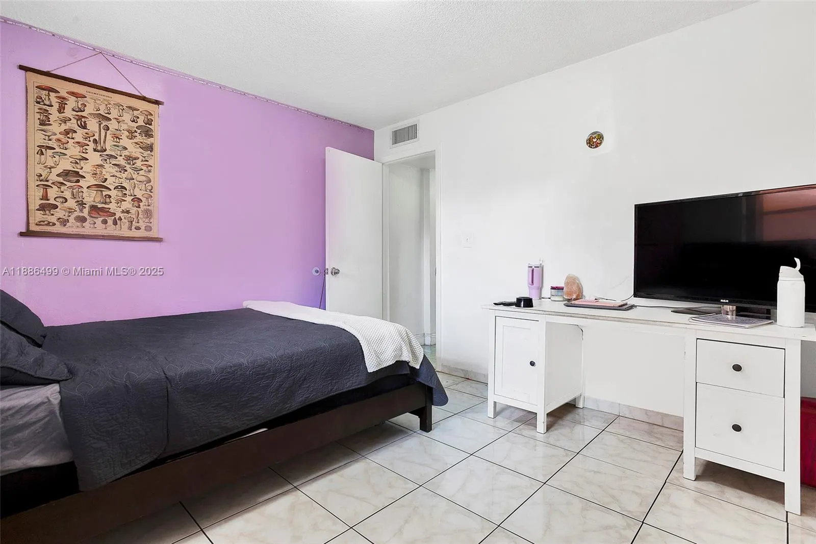 1850 W 56th St, #2207