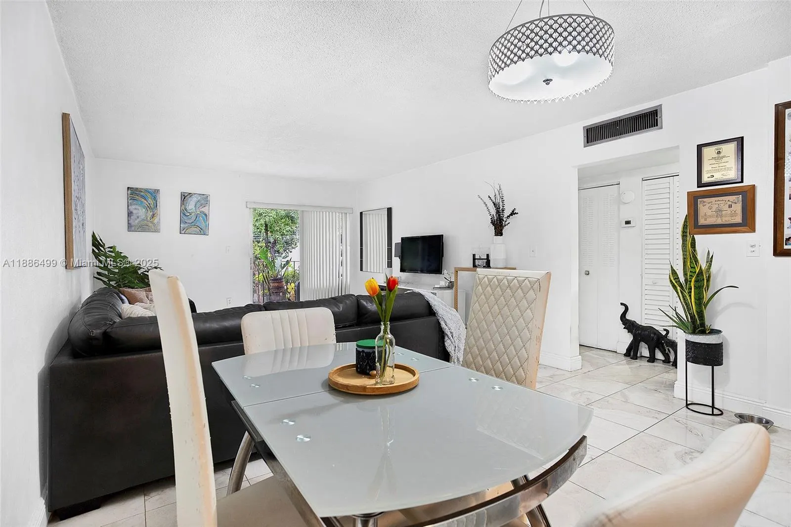 1850 W 56th St, #2207