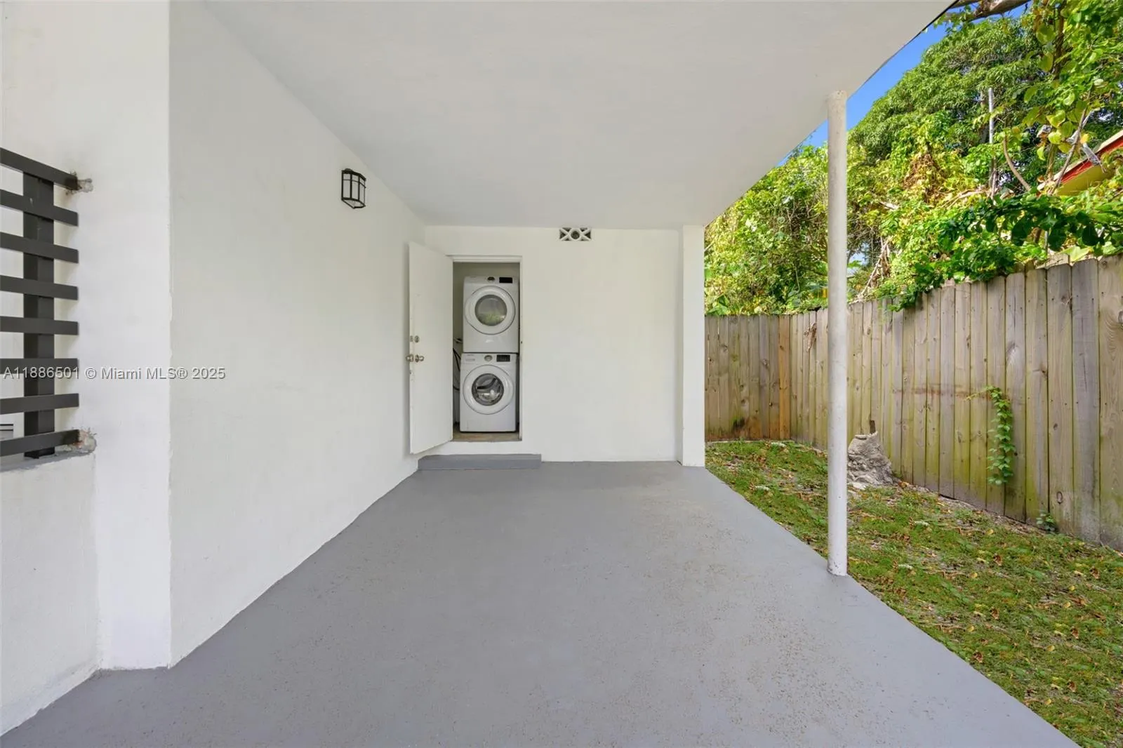 9312 NW 3rd Ave, #A