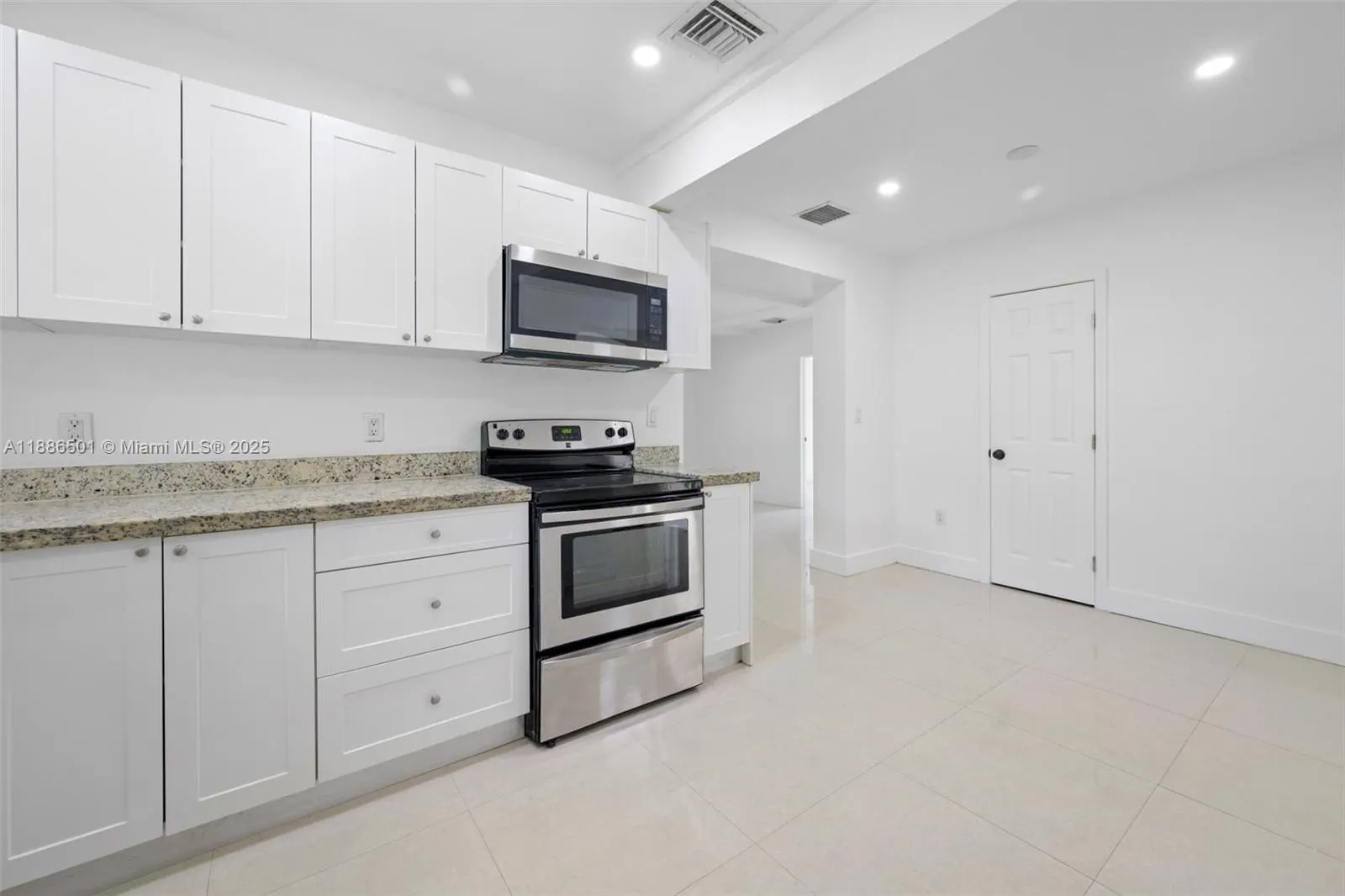 9312 NW 3rd Ave, #A