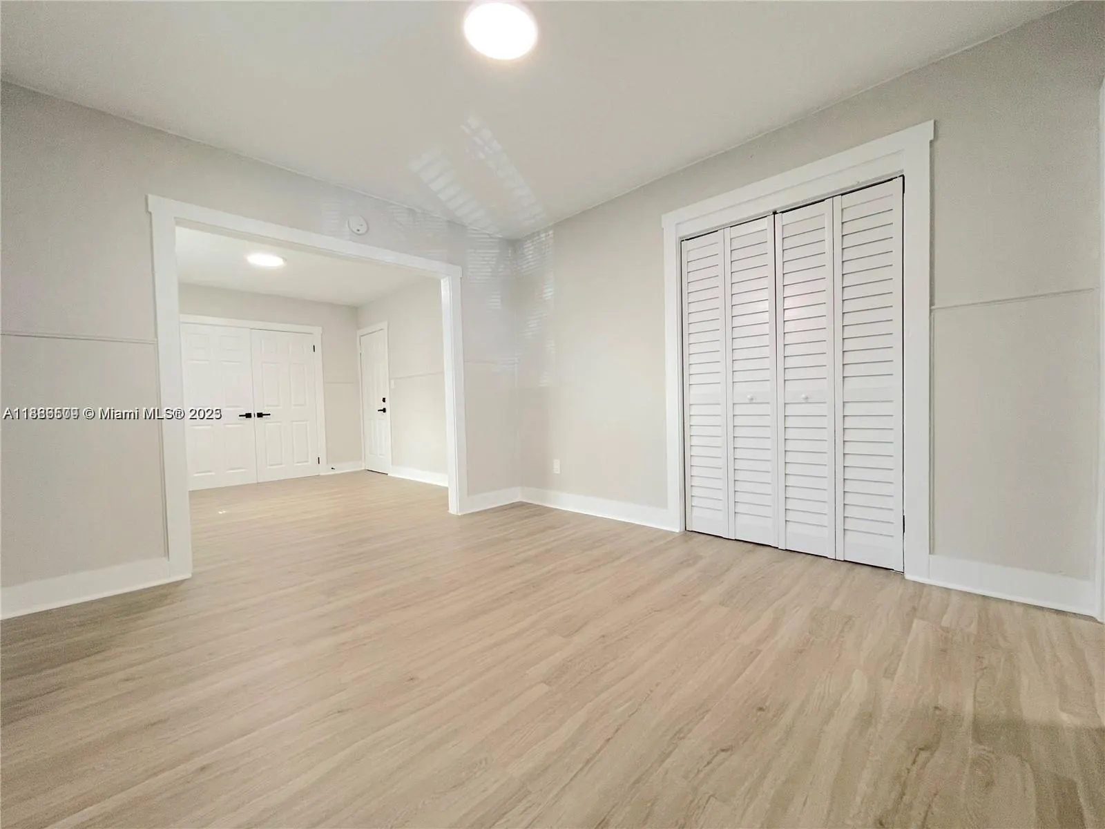 1836 Dewey St, #1-6