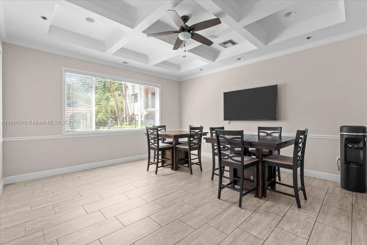 2021 SE 10th Ave, #212