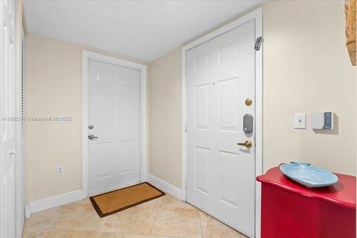 2021 SE 10th Ave, #212