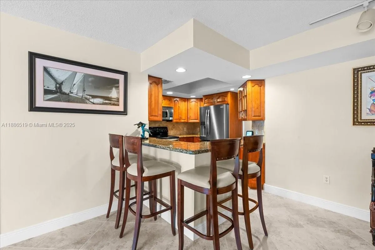 2021 SE 10th Ave, #212