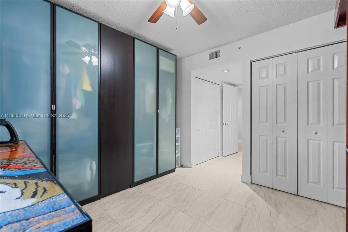 2021 SE 10th Ave, #212