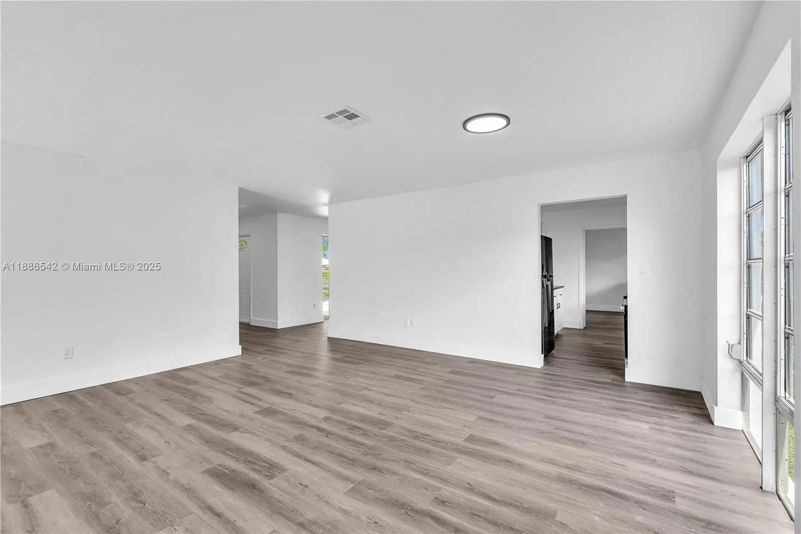 19701 Belmont Dr