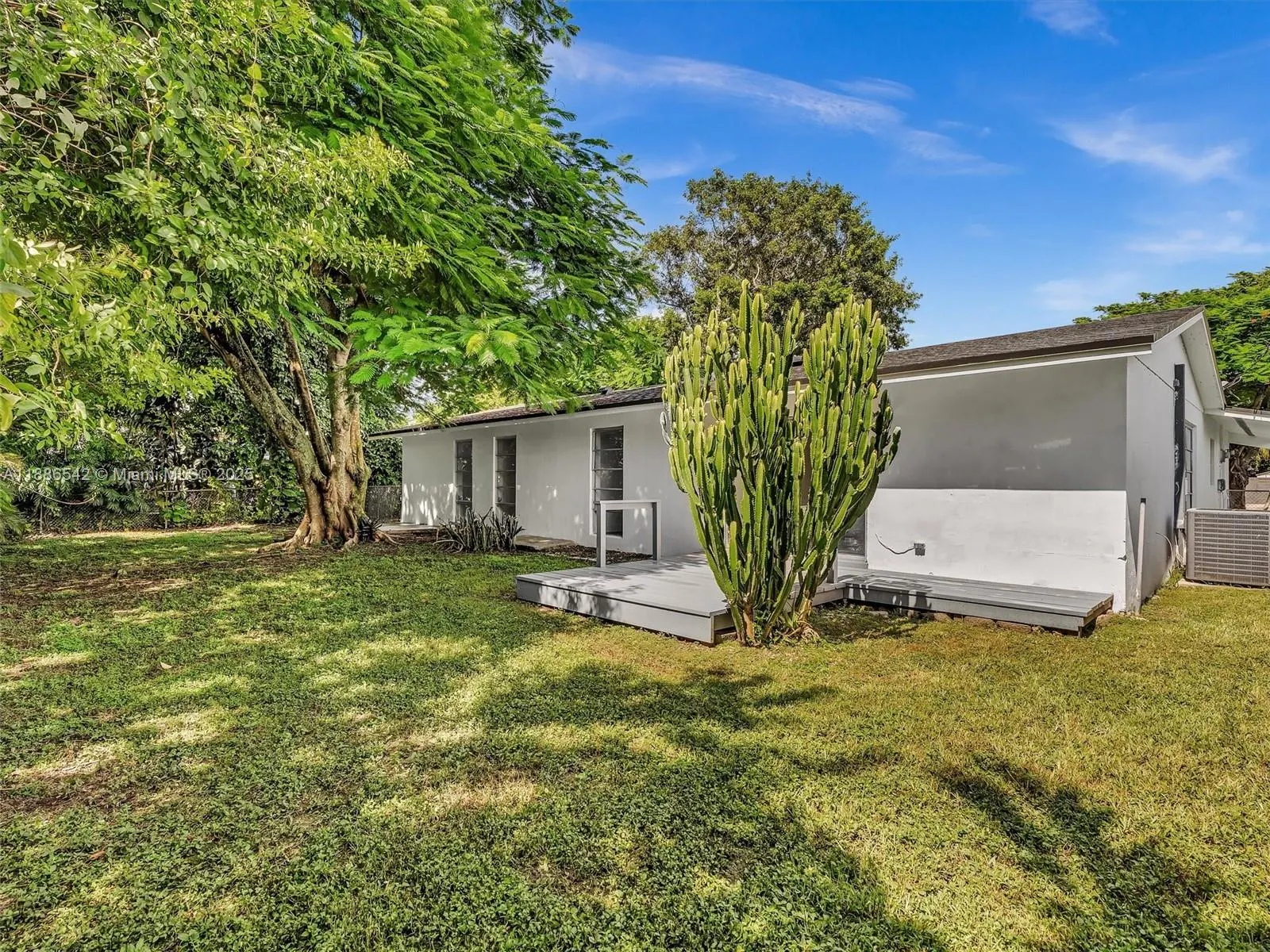 19701 Belmont Dr