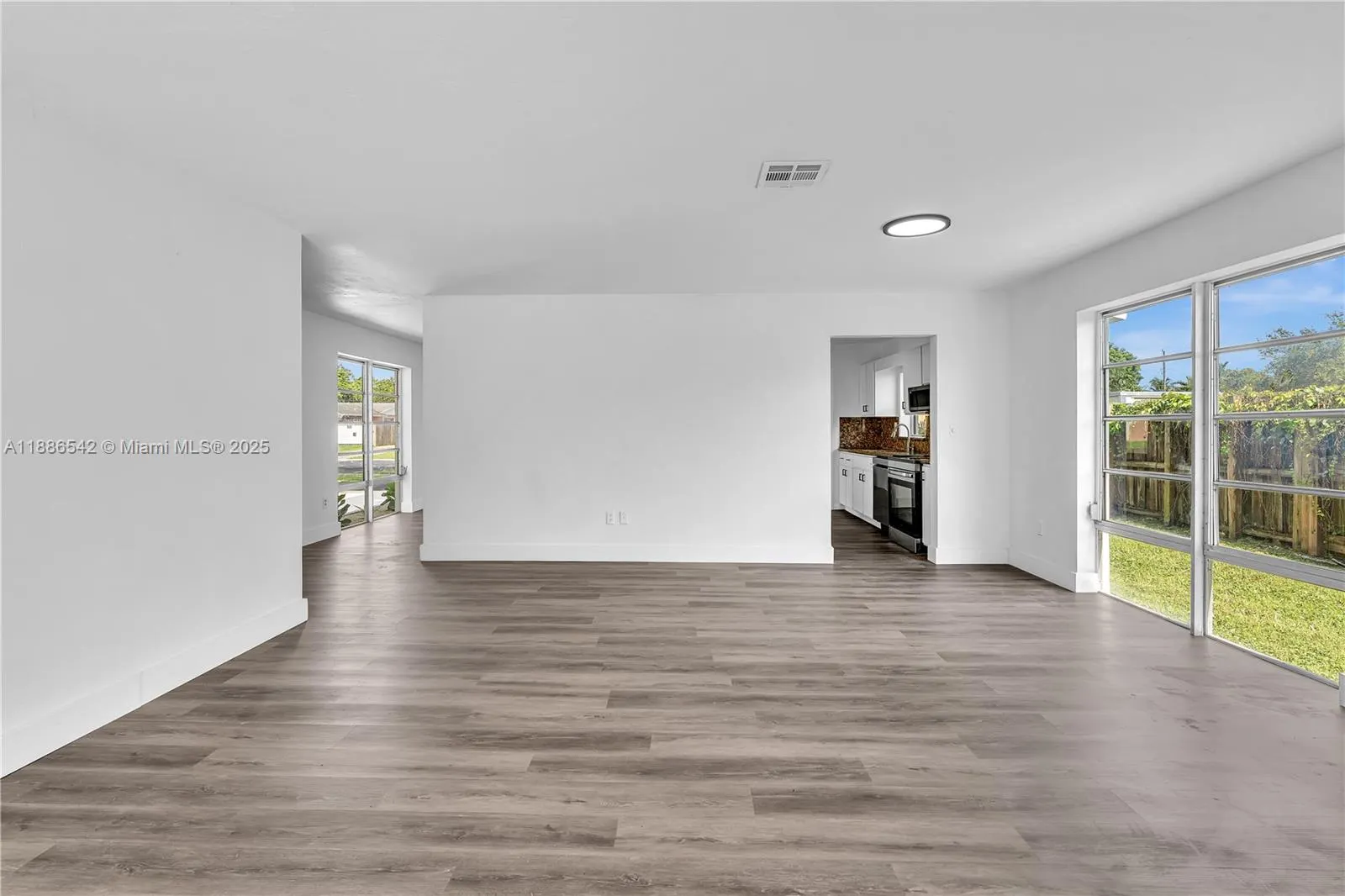 19701 Belmont Dr