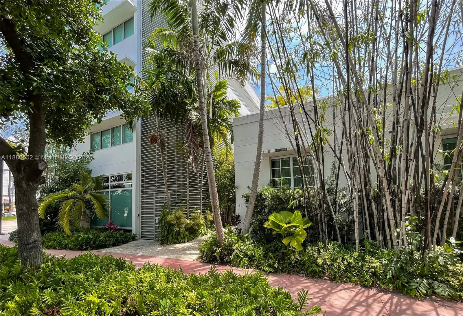 421 Meridian Ave, #21