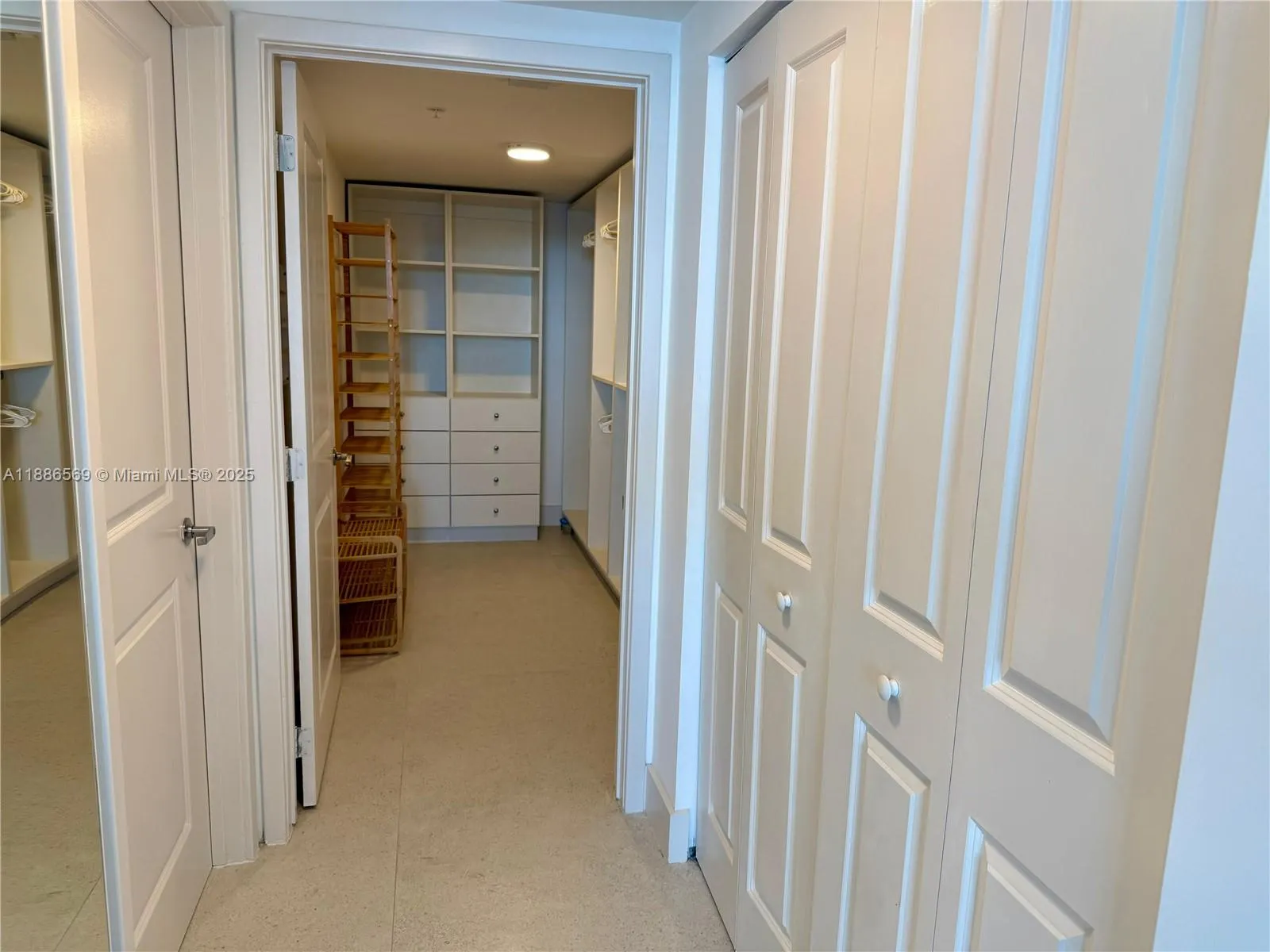 400 Sunny Isles Blvd, #916