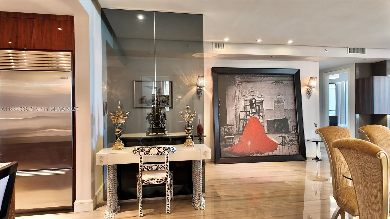 9705 Collins Ave, #2304N