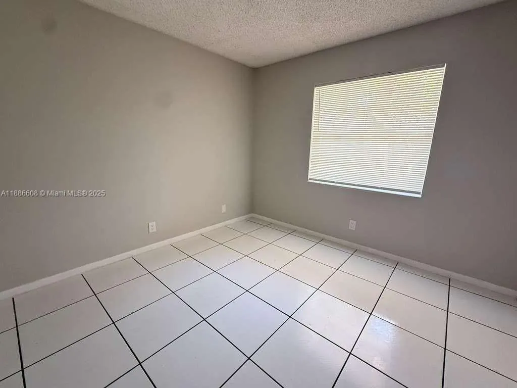 7610 Stirling Rd, #202G