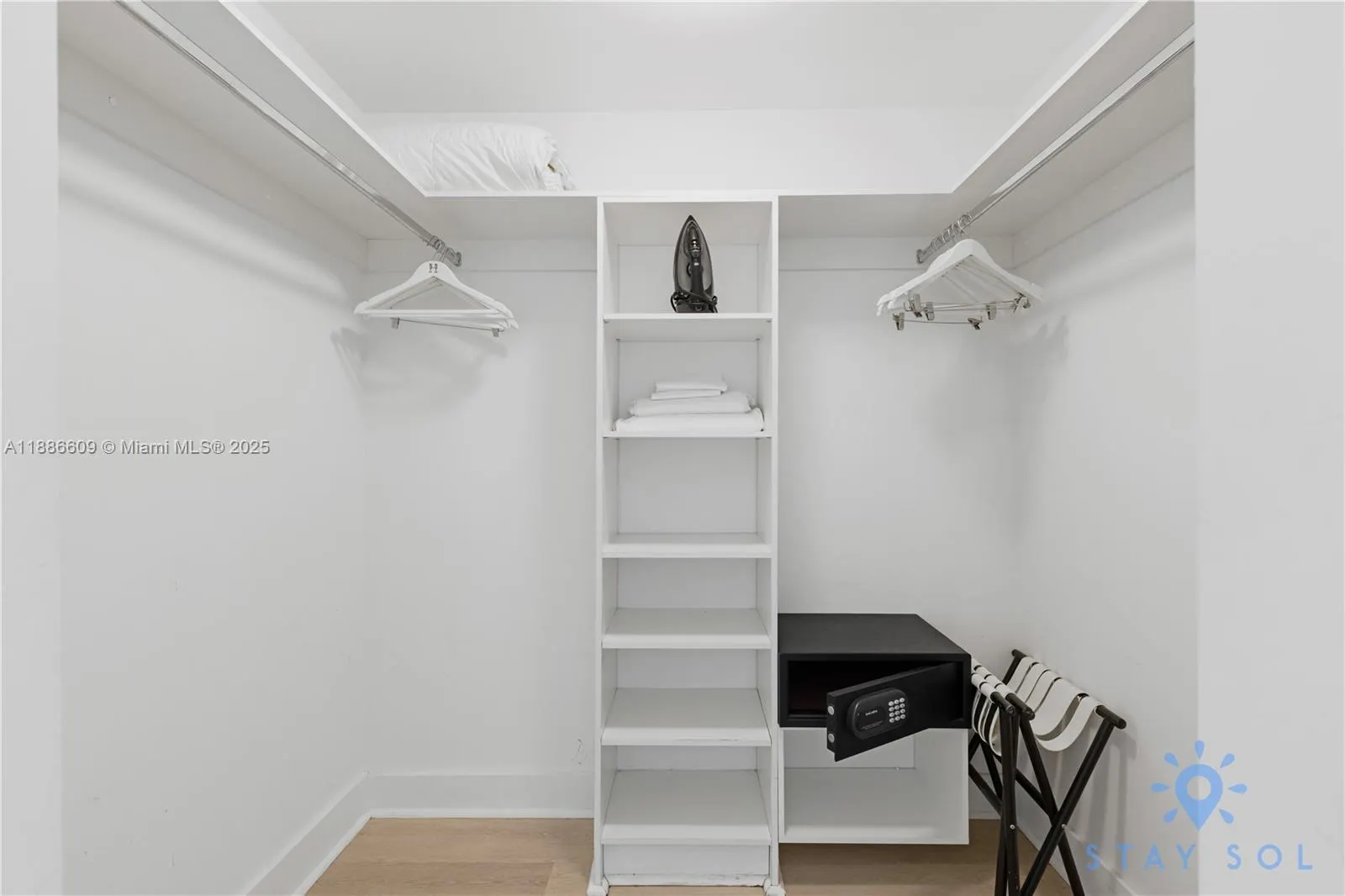4111 S Ocean Dr, #2605