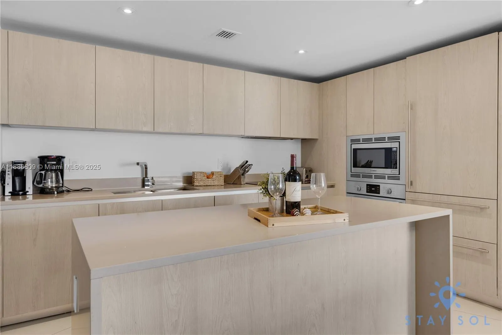 4111 S Ocean Dr, #2605