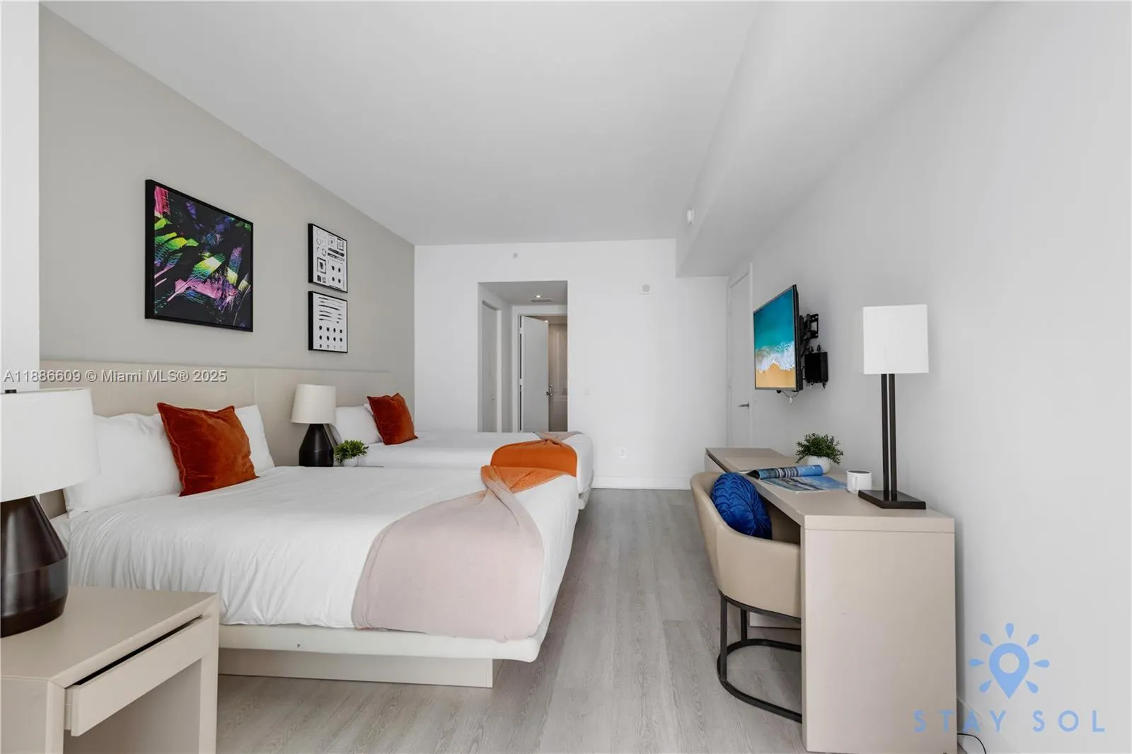 4111 S Ocean Dr, #2605