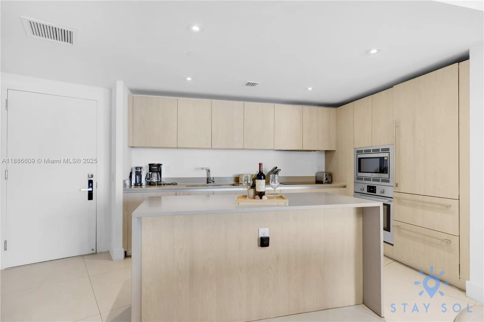 4111 S Ocean Dr, #2605