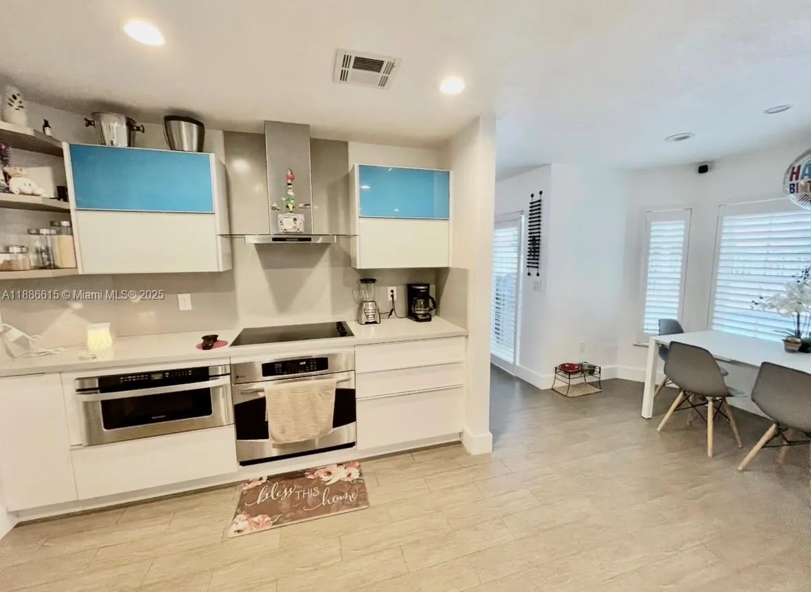 155 S Granada Ave