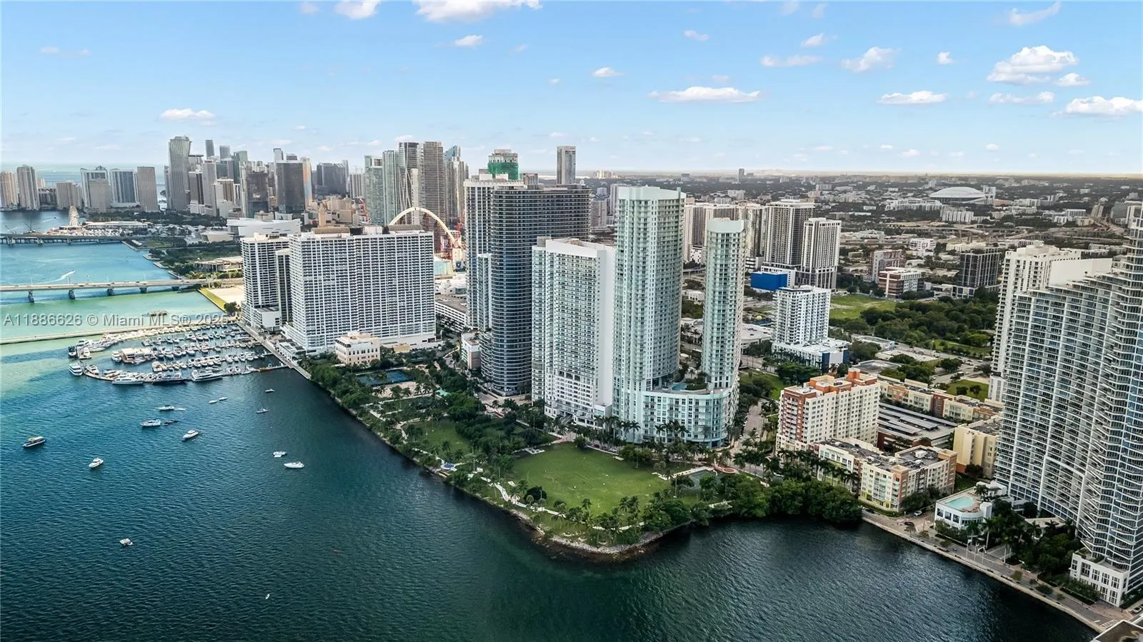 1800 N Bayshore Dr, #4006