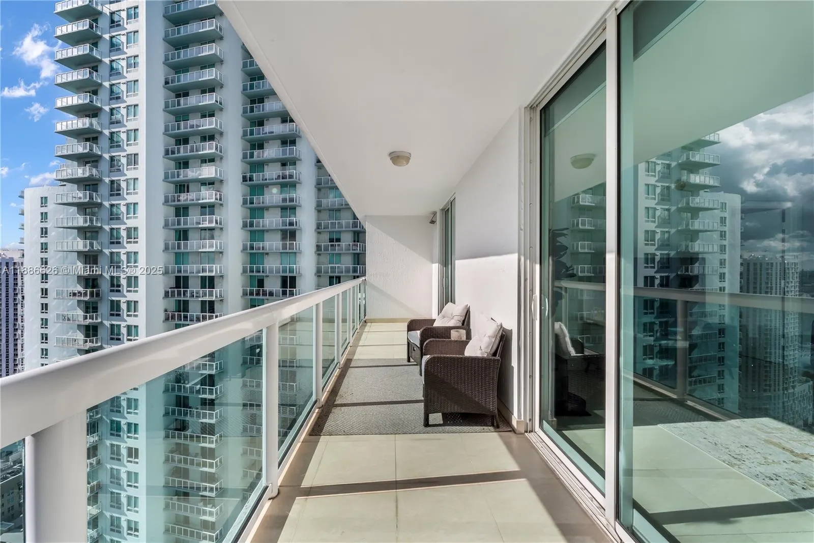 1800 N Bayshore Dr, #4006