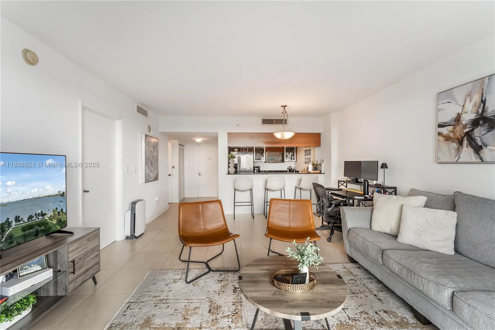 1800 N Bayshore Dr, #4006