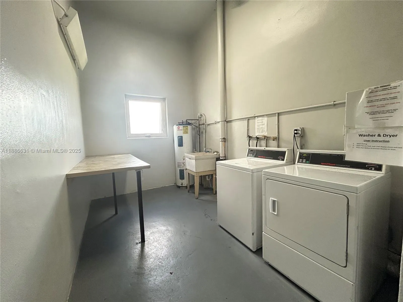 619 NE 14th Ave, #703