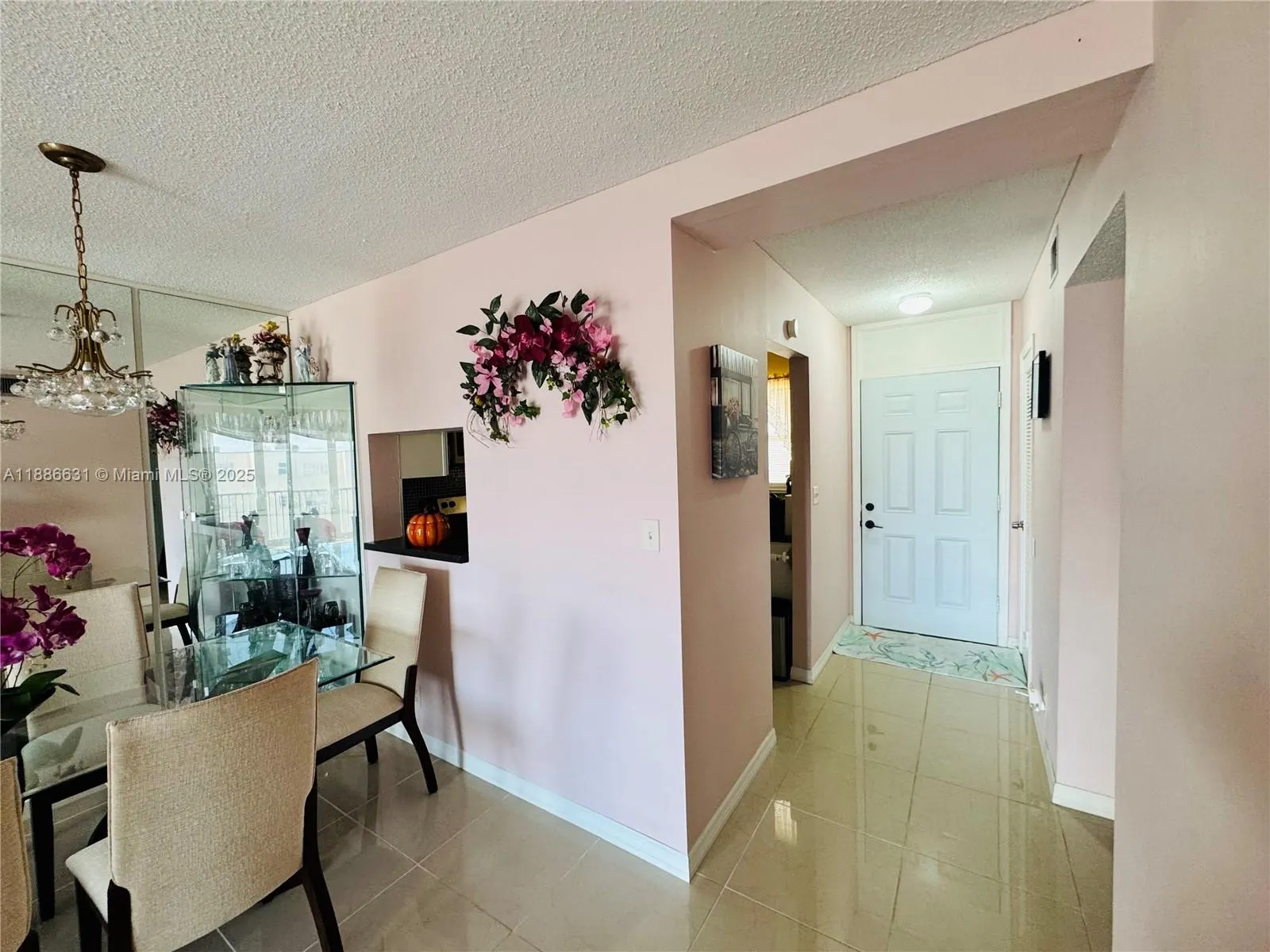 619 NE 14th Ave, #703