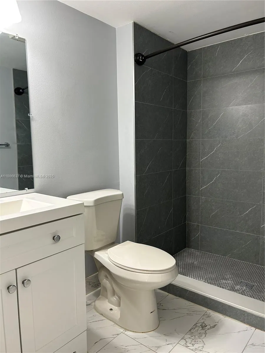 8801 Wiles Rd, #306