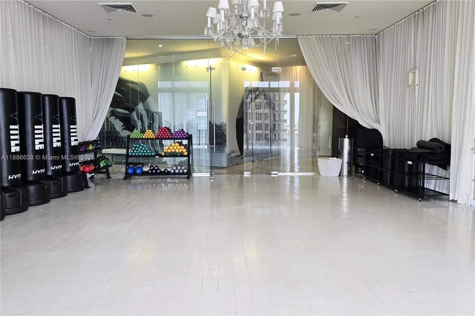 495 Brickell Ave, #1510