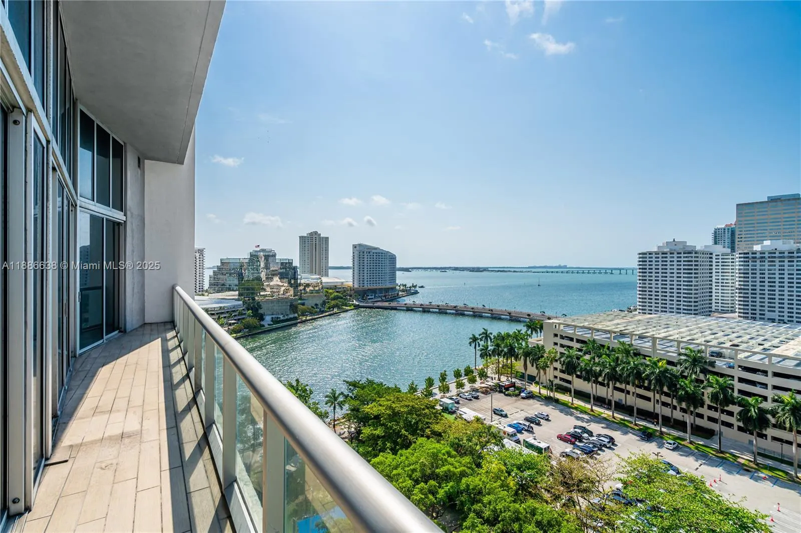 495 Brickell Ave, #1510