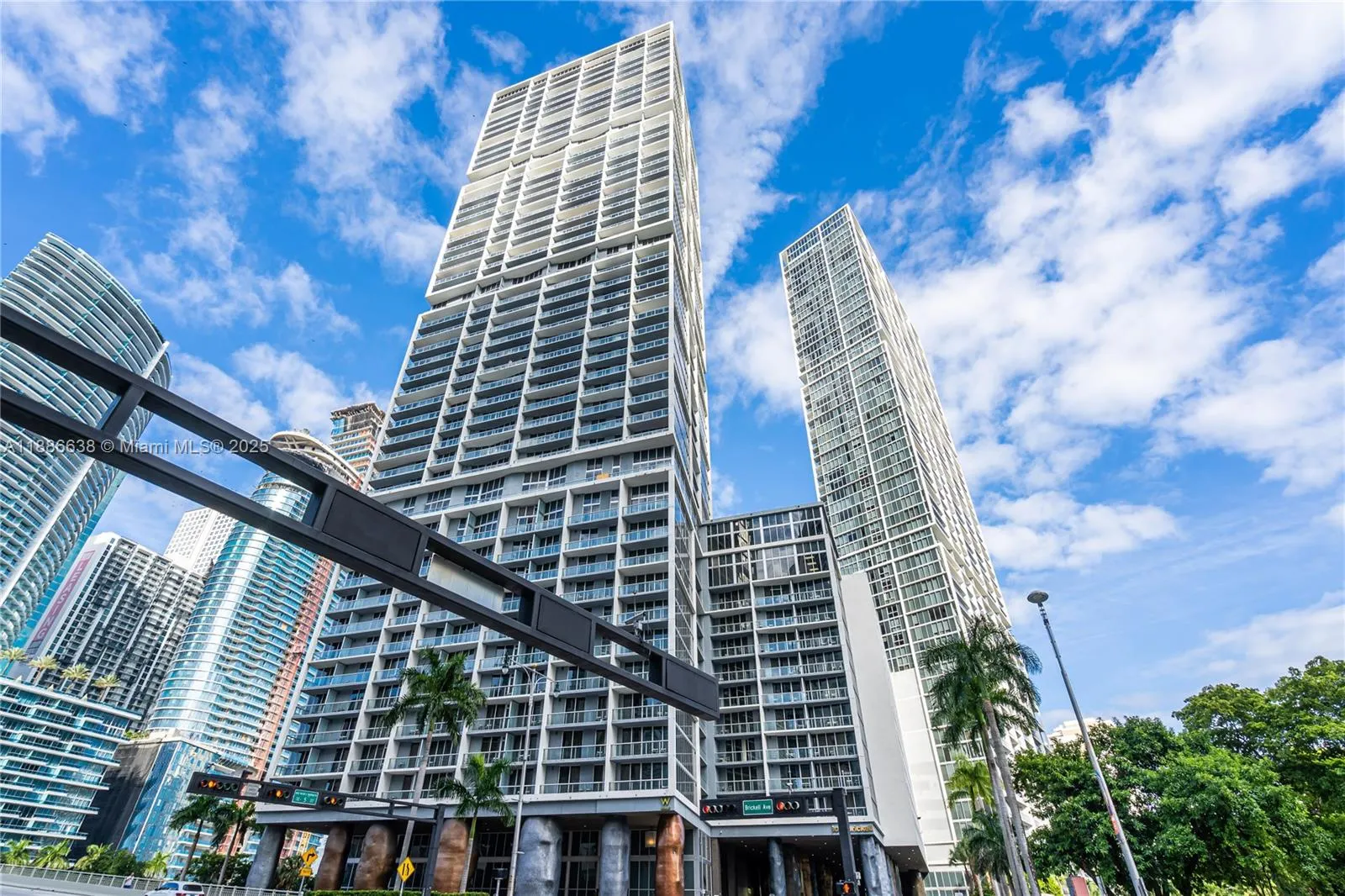 495 Brickell Ave, #1510