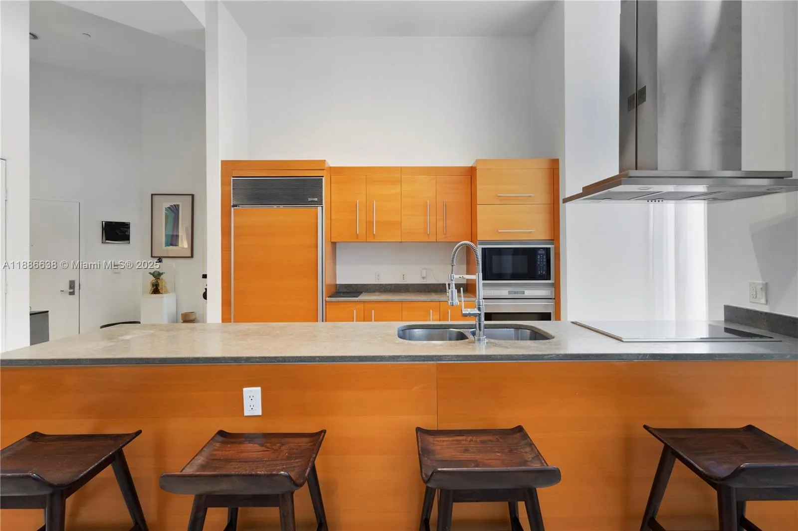 495 Brickell Ave, #1510